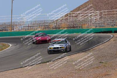 media/May-31-2025-CalClub SCCA (Sat) [[2c1a04e1ee]]/Race/Group 2/Turn 4b/